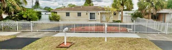 Highland Park Estates, 4331 NW 185th St, Miami Gardens, Florida 33055, image 1