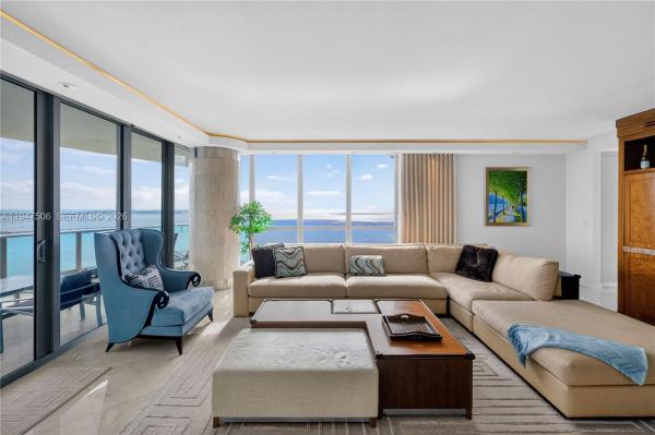 Jade Residences At Brickell Bay, 1331 Brickell Bay Dr #3811, Miami, Florida 33131, image 1