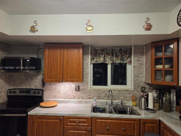 Breezeswept Park Estates, 800 NW 48th Ter, Plantation, Florida 33317, image 1