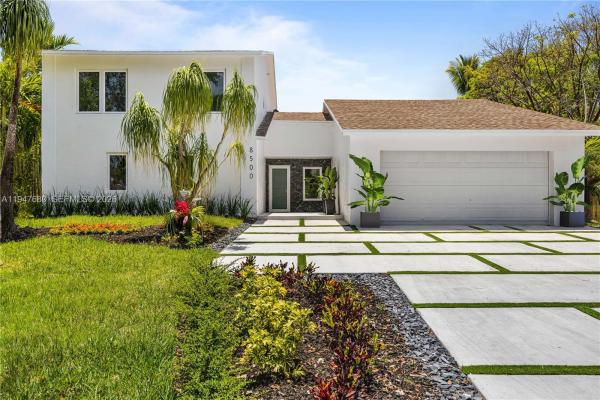 Pinewood Estates, 8500 SW 179th St, Palmetto Bay, Florida 33157, image 1