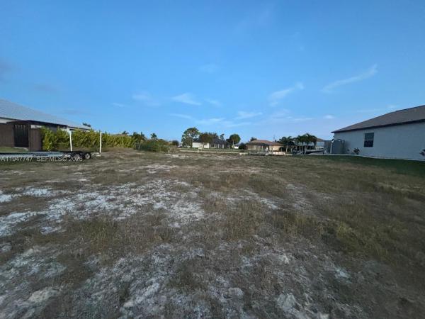 Cape Coral Residential, 417 NW 38th Ave, Cape Coral, Florida 33993, image 3
