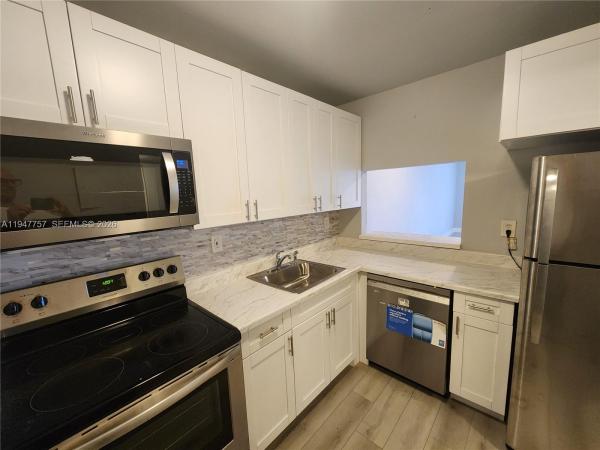 Caribbean Gardens, 11309 SW 200th St #303-C, South Miami Heights, Florida 33157, image 2