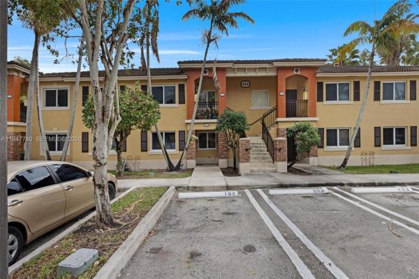 Monterey At Malibu Bay, 985 NE 33rd Ter #102, Homestead, Florida 33033, image 2
