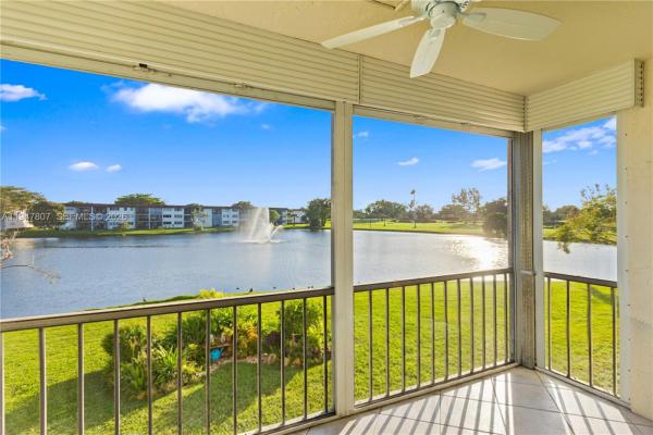 Hollybrook Golf & Tennis Club, 9500 N Hollybrook Lake Dr #206, Pembroke Pines, Florida 33025, image 1