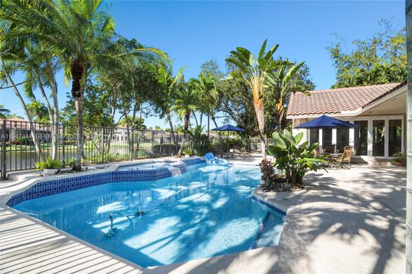 Palm Island, 440 Sabal Way, Weston, Florida 33326, image 1