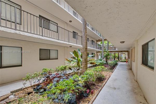 The Horizons, Kendall, Florida 33173, image 3