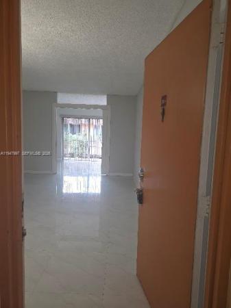 University Trail, 810 SW 129th Pl #206, Tamiami, Florida 33184, image 2