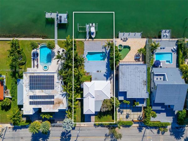 Treasure Island, 1510 S Treasure Dr, North Bay Village, Florida 33141, image 2