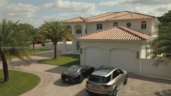 Sunset Estates, 7233 SW 122nd Pl, Kendale Lakes, Florida 33183, image 3
