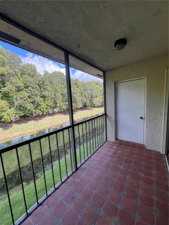 Racquet Club At Bonaventure, 379 Lakeview Dr #205, Weston, Florida 33326, image 1