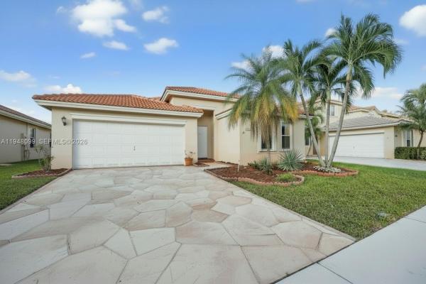 Poinciana Parc, 14125 S Cypress Cove Cir, Davie, Florida 33325, image 1