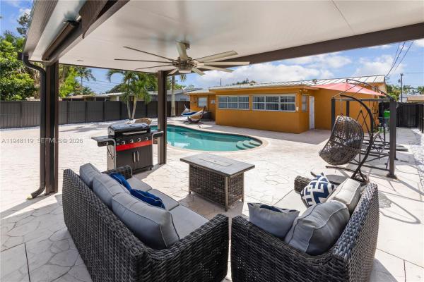 Sunrise Golf Village, 6541 NW 24th St, Sunrise, Florida 33313, image 1
