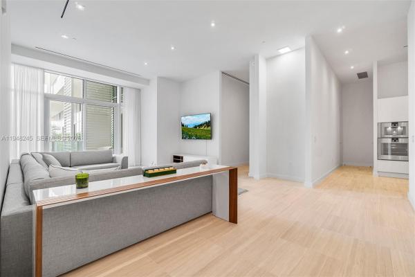 The Ritz-Carlton South Beach, 4701 N Meridian Ave #210, Miami Beach, Florida 33140, image 1