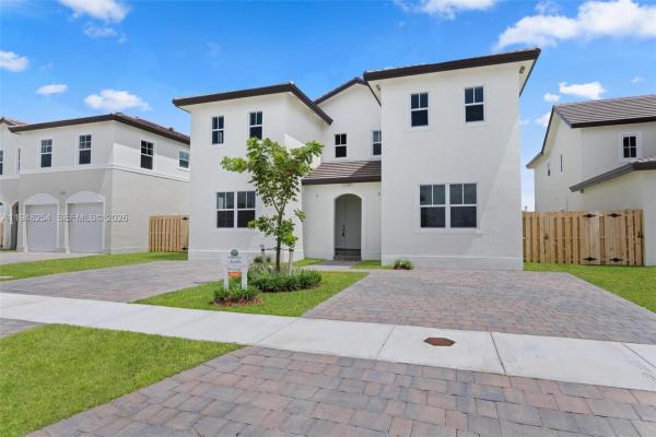 27335 SW 133rd Path, Unincorporated Dade County, Florida 33032, image 3