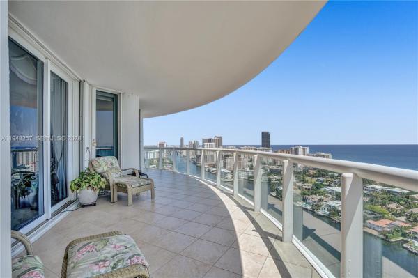 Atlantic 3 At The Point, 21050 NE 38th Ave #3104, Aventura, Florida 33180, image 2