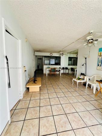 Lincoln West Towers, 1331 Lincoln Rd #701, Miami Beach, Florida 33139, image 3