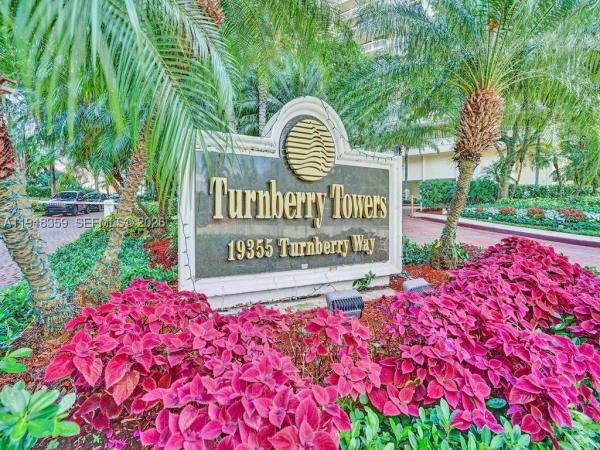 Turnberry Towers, 19355 Turnberry Way #8L, Aventura, Florida 33180, image 2