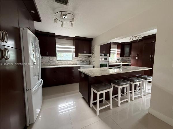 Boulevard Heights, 7321 Taylor St, Hollywood, Florida 33024, image 2