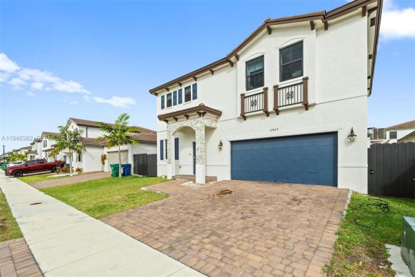 Siena Reserve, 12927 SW 229th Ter, Goulds, Florida 33170, image 2