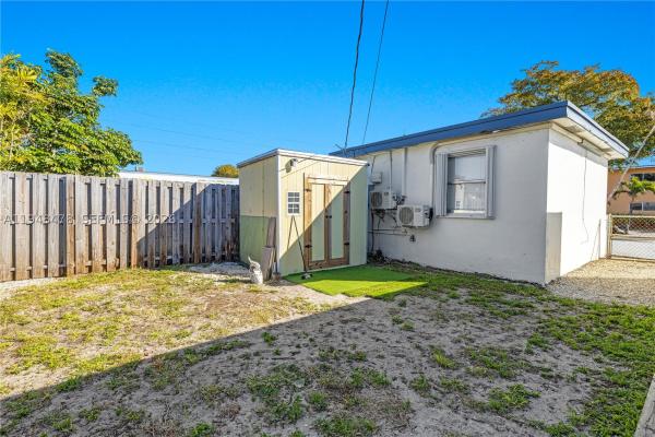 Buchanan Center, 822 N 20th Ave, Hollywood, Florida 33020, image 2