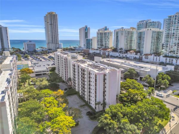 Plaza Of The Americas, 16909 N Bay Rd #217, Sunny Isles Beach, Florida 33160, image 1