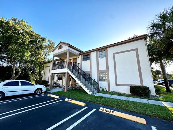 Grenadier Trace, 12262 Royal Palm Blvd #B-8, Coral Springs, Florida 33065, image 1