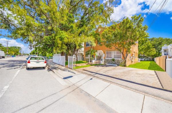 959 SW 6th St, Miami, Florida 33130, image 2