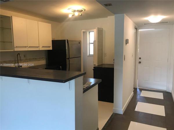 Versailles Gardens, 8040 N Colony Cir N #101, Tamarac, Florida 33321, image 2