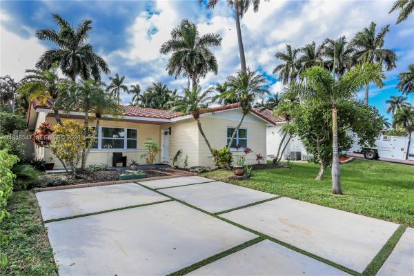 Hollywood Lakes, 1308 Hollywood Blvd, Hollywood, Florida 33019, image 1