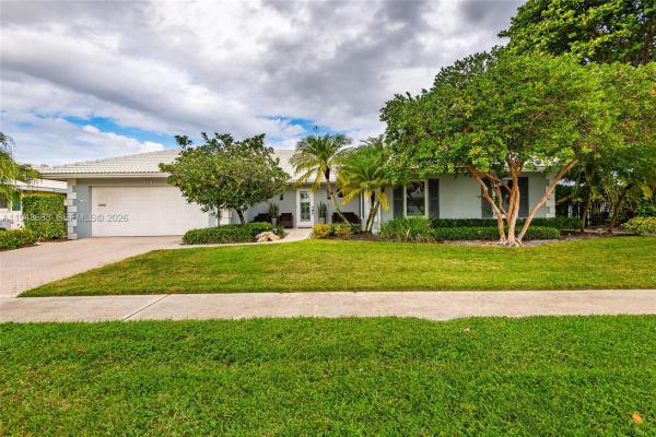 709 SW Elm Tree Ln, Gulf Stream, Florida 33486, image 1