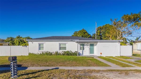 Richmond Heights Residential, 14860 Buchanan St, Richmond Heights, Florida 33176, image 2