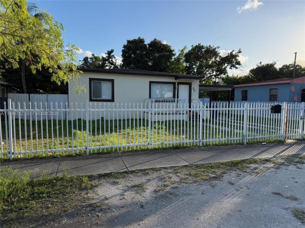 250 NW 118th St, Unincorporated Dade County, Florida 33168, image 1