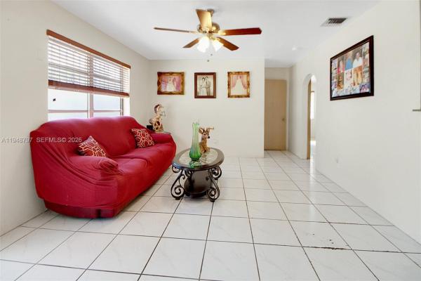 Breezyway Manor, 1311 SW 33rd Ter, Fort Lauderdale, Florida 33312, image 2