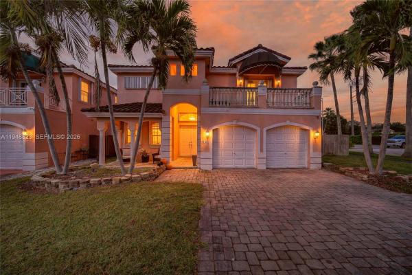 Crestview, 13921 SW 152nd Ter, Richmond West, Florida 33177, image 3