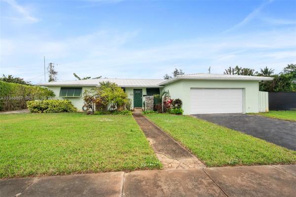 Heftler Homes Sunset Park, 8525 SW 100th Ave, Kendall, Florida 33173, image 2