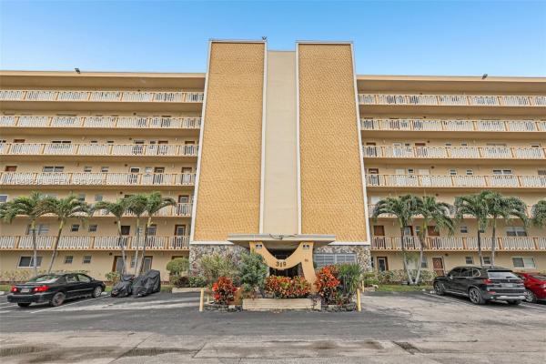 Meadowbrook Towers, 319 NE 14th Ave #501, Hallandale Beach, Florida 33009, image 1