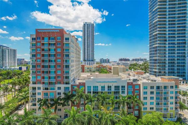 Cite On The Bay East, 2000 N Bayshore Dr #621, Miami, Florida 33137, image 2