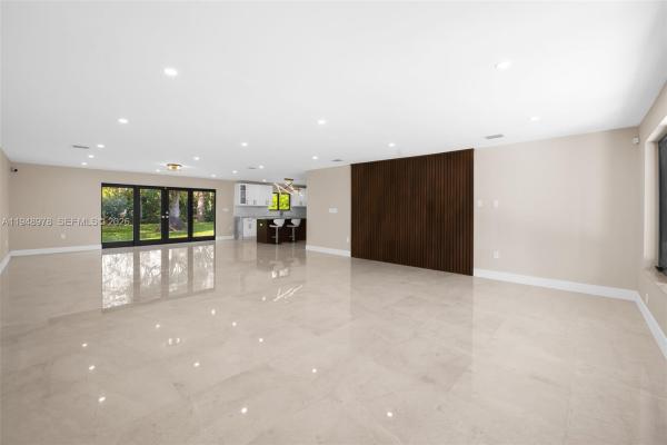 Suniland Manor, 12820 SW 83rd Ct, Pinecrest, Florida 33156, image 3