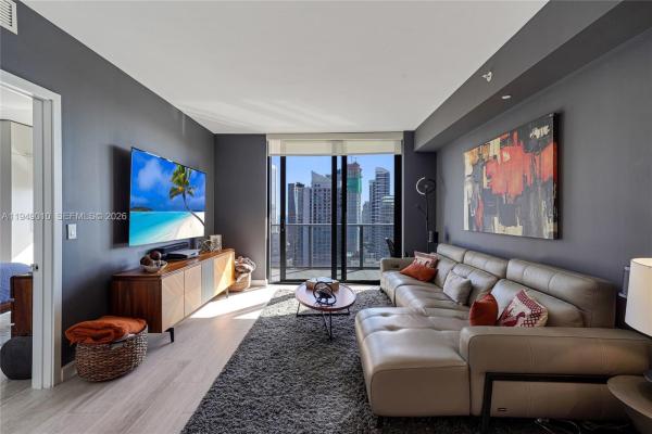 Brickell Heights East, 45 SW 9th St #3405, Miami, Florida 33130, image 1