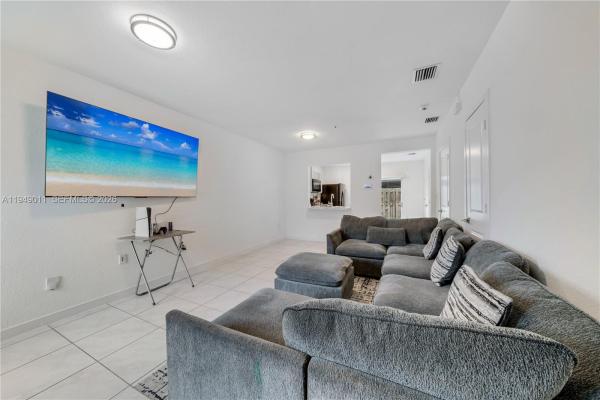 Keys Pointe, 540 NE 5th Ln, Florida City, Florida 33034, image 1