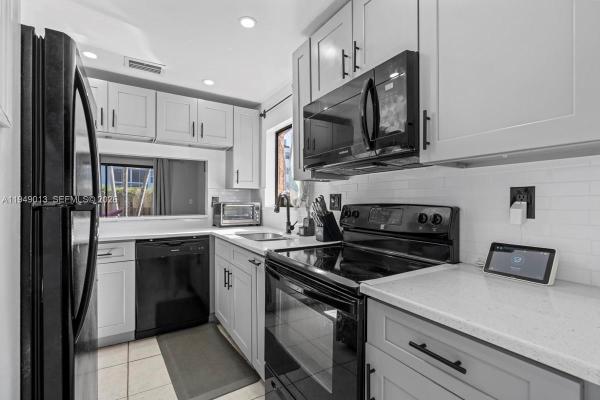 Fairways Of Sunrise, 8009 NW 29th St, Sunrise, Florida 33322, image 1