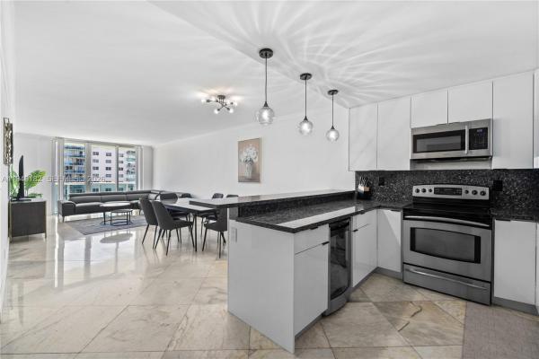 Oceanview B, 19380 Collins Ave #901, Sunny Isles Beach, Florida 33160, image 1