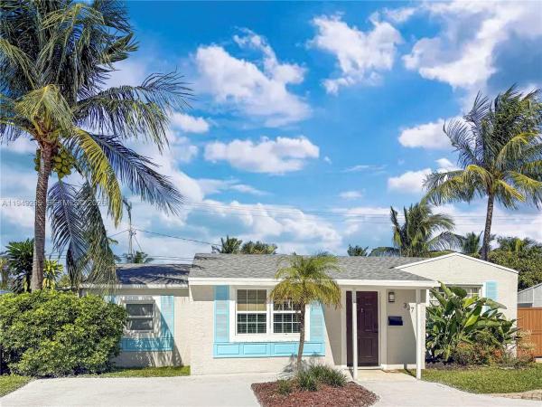 Broadmoor, 337 Forest Hill Blvd, West Palm Beach, Florida 33405, image 2