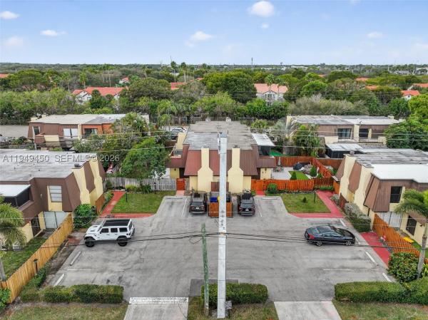Cedar Gardens Townhouses, 3516 Gardens East Dr #A, Palm Beach Gardens, Florida 33410, image 3
