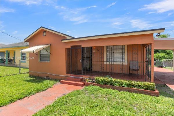 1478 NW 74th St, Unincorporated Dade County, Florida 33147, image 1