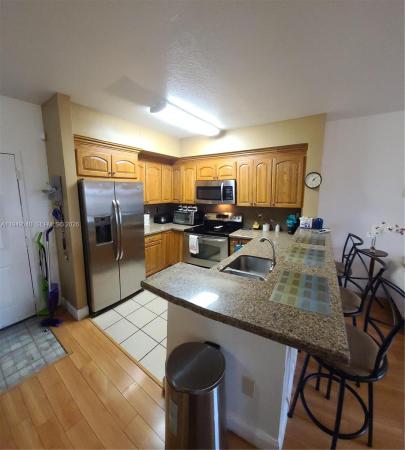 Paradise Pointe, 11060 SW 196th St #406, Cutler Bay, Florida 33157, image 1