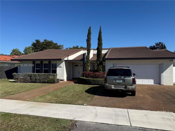 2431 SW 124th Ave, Unincorporated Dade County, Florida 33175, image 1