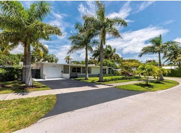 Keystone Point, 2075 S Hibiscus Dr, North Miami, Florida 33181, image 3