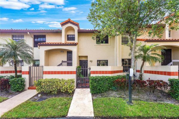 Republic Square, 503 Republic Ct, Deerfield Beach, Florida 33442, image 1