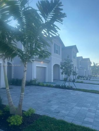 The Riviera, 2624 SE 10th St, Homestead, Florida 33035, image 2